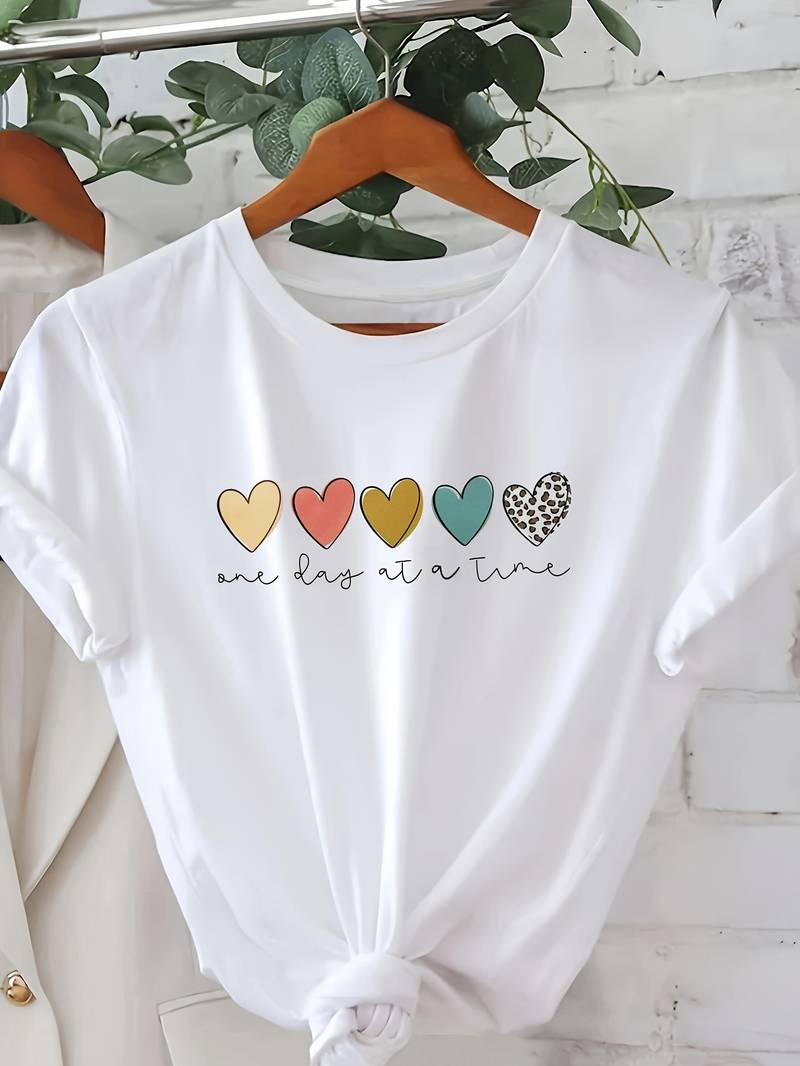T-shirt imprimé cœur pour femme - Tenue décontractée confortable et élégante pour tous les jours
