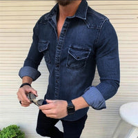 Chemise en denim durable coupe slim idéale pour looks décontractés et élégants