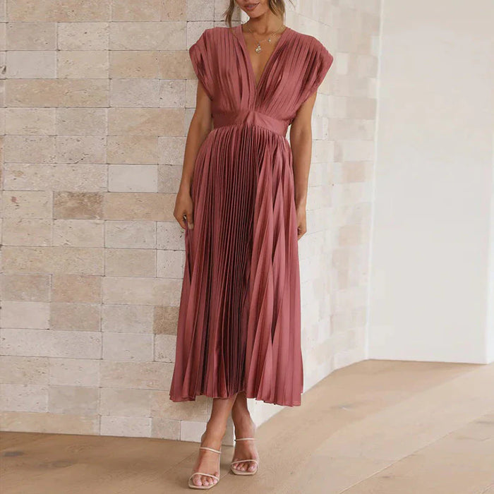 Stylish V-neck Dress for Women for a Chic and Elegant Look (Robe à col en V pour femmes pour un look chic et élégant)