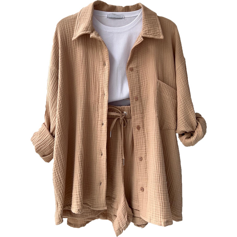 Ensemble élégant de vêtements d'intérieur en coton pour femmes - top et short à la mode pour un confort ultime
