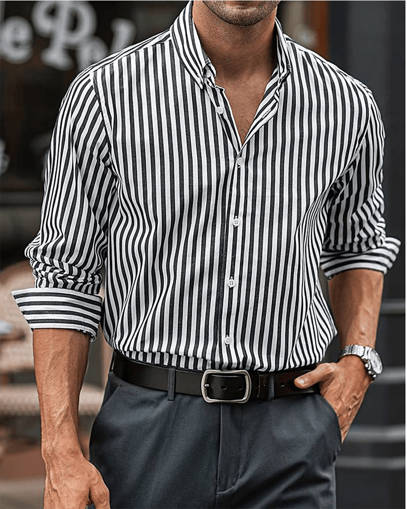 Camisole masculine classique à rayures pour un style élégant et intemporel