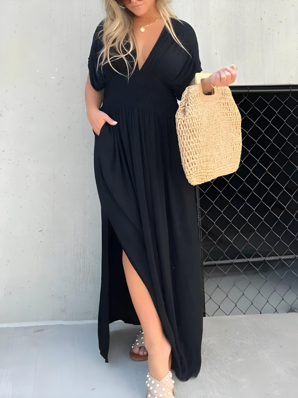 Robe longue élégante avec fente stylée et décolleté en V pour un look enchanteur
