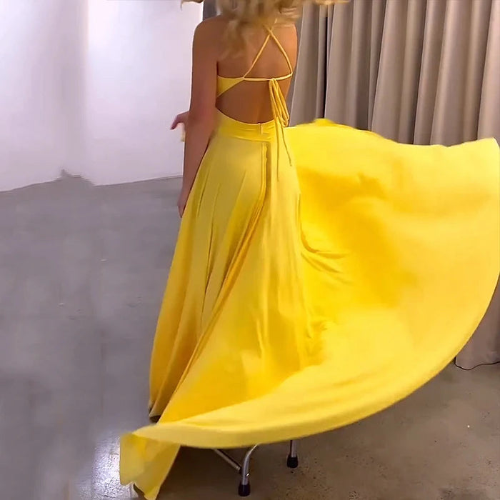 Robe longue d'été avec bretelles réglables et fente asymétrique pour un look élégant - Maxim