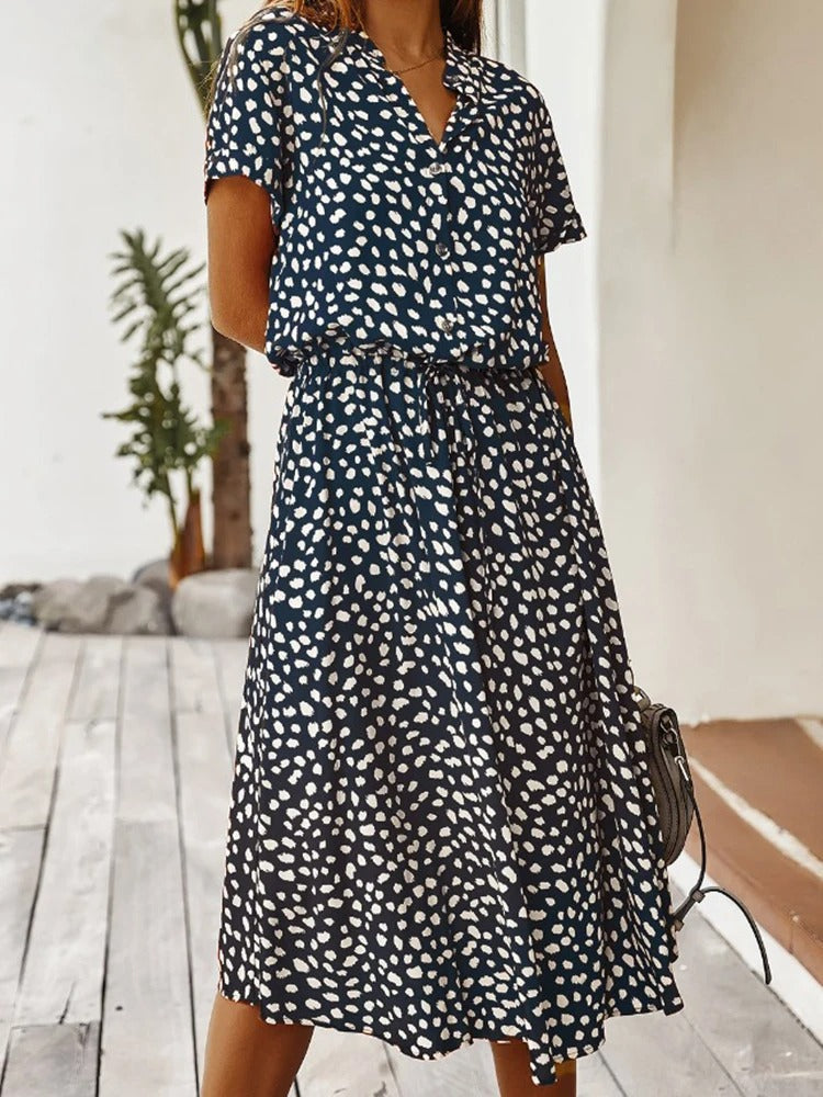 Robe d'été légère et confortable avec imprimé tendance pour un look élégant