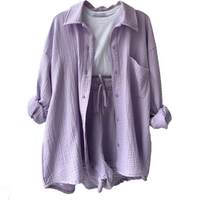 Ensemble élégant de vêtements d'intérieur en coton pour femmes - top et short à la mode pour un confort ultime