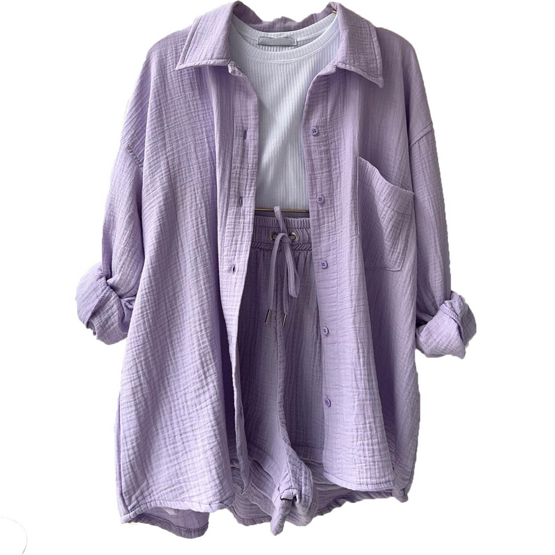 Ensemble élégant de vêtements d'intérieur en coton pour femmes - top et short à la mode pour un confort ultime