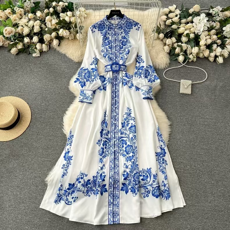 Robe chemise midi élégante à ceinture imprimée, parfaite pour un style chic et décontracté en toute saison