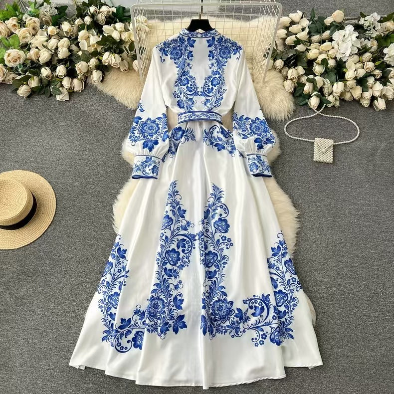 Robe chemise midi élégante à ceinture imprimée, parfaite pour un style chic et décontracté en toute saison