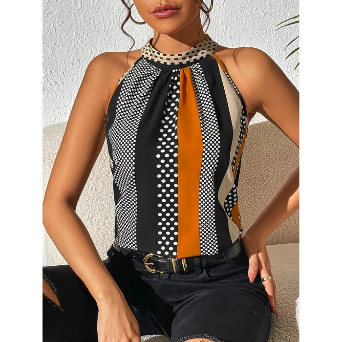Top noir tendance à dos nu - Chemisier féminin stylé pour un look chic