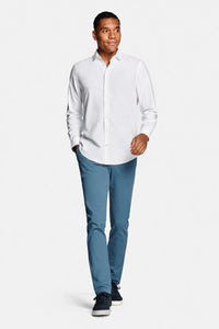 Chemise habillée pour homme en coton 100 % - coupe régulière et manches longues avec col boutonné
