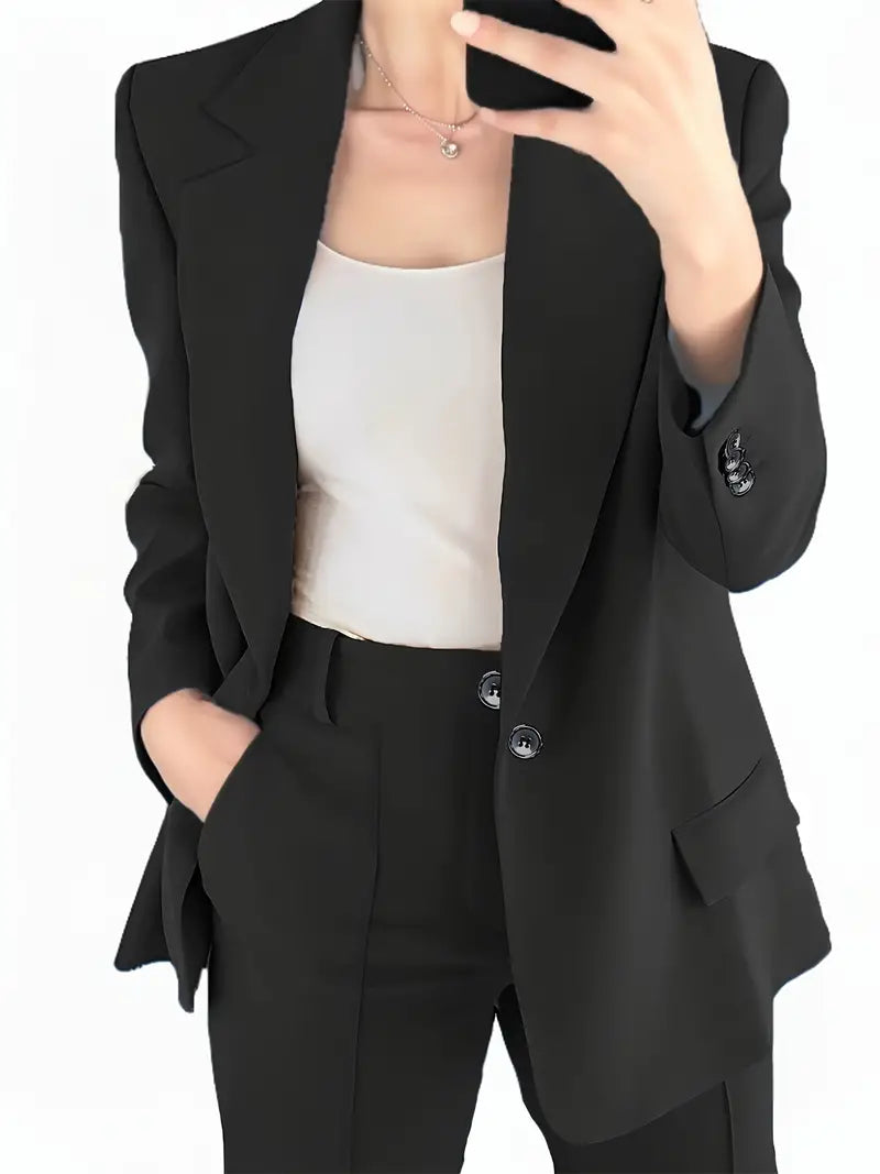 Ensemble élégant pour femme avec une coupe sophistiquée : ensemble blazer et pantalon 2 pièces pour un look stylé