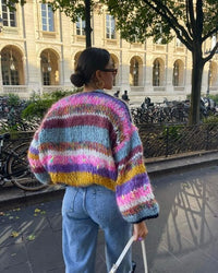 Cardigan court en tricot coloré à manches bouffantes pour femmes Aleta - un must en matière de style et de confort