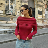 Élégant top rouge à manches longues et côtes décolletées pour femmes - Style décontracté chic