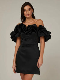 Robe élégante à volants en satin - Gabrielle