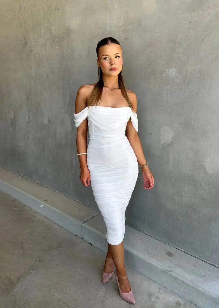 Vestido midi elegante para mujer sin mangas