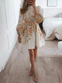 Mini robe chic à imprimé floral et boutons - Liv
