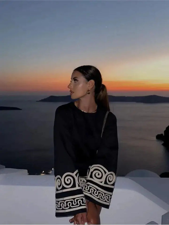 Robe d'été élégante avec motif tendance - Aleva
