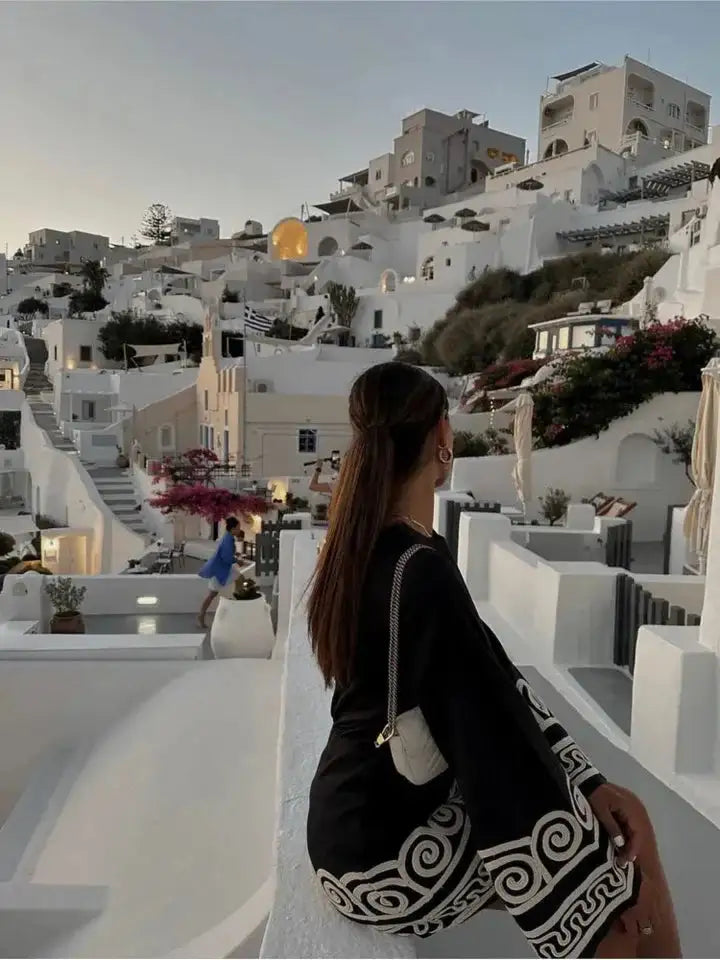 Robe d'été élégante avec motif tendance - Aleva