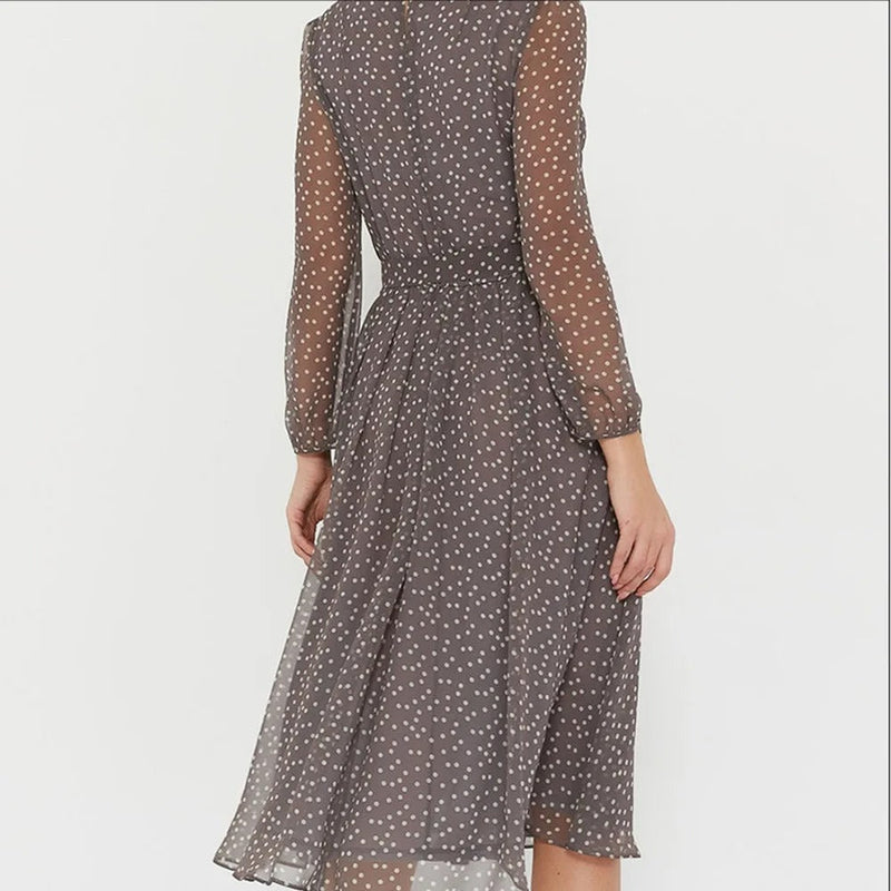 Robe Femme Évasée en Tulle avec Manches 3/4 - Longueur Mi-Mollet - Coupe Légère et Flottante