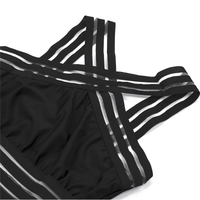Monokini femmes avec dos croisé à lanières, taille affinée et jambes hautes pour une allure élégante et estivale