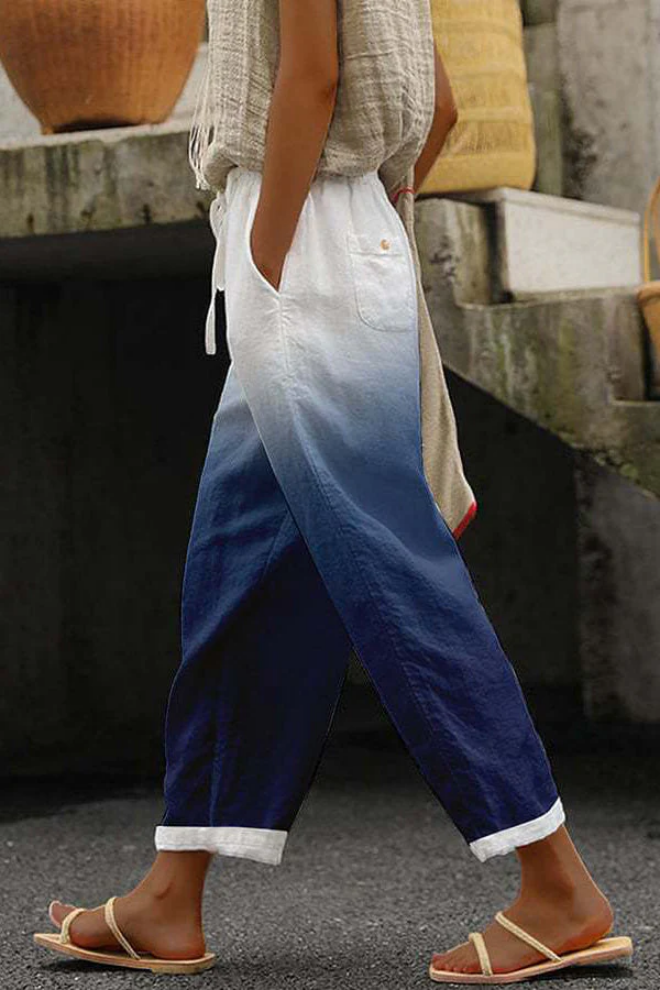 Élégant pantalon décontracté pour femmes avec un imprimé floral accrocheur - un vêtement d'intérieur confortable et aéré pour tous les jours