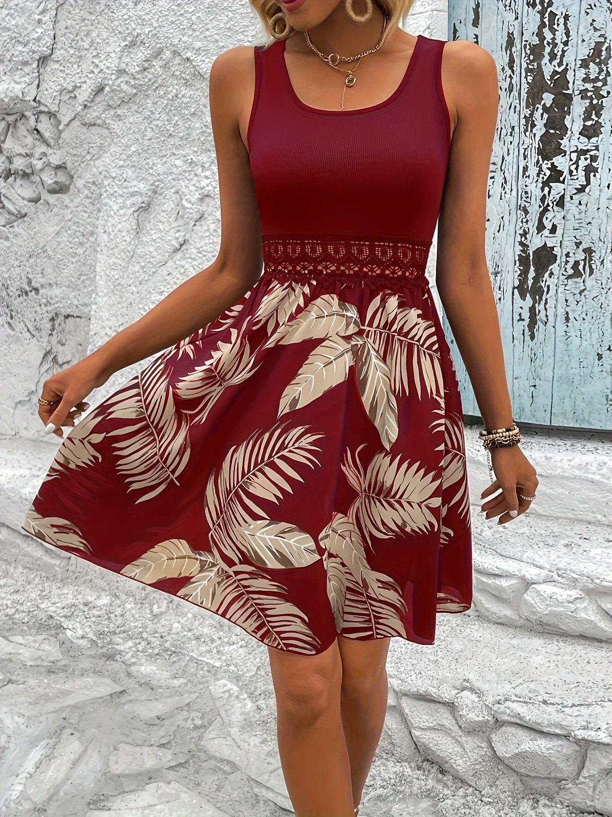 Robe Élégante Sans Manches pour Femmes - Ceinture en Dentelle d'Été et Imprimé Tropical