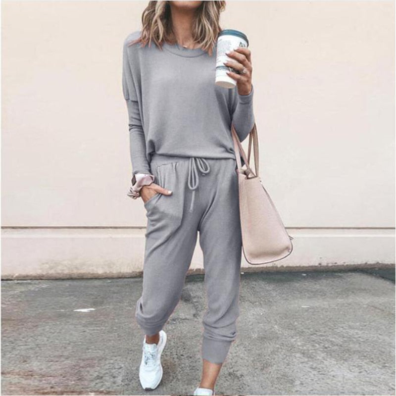 Adel | Ensemble de jogging deux pièces pour femmes, doux et luxueux, pour un confort ultime