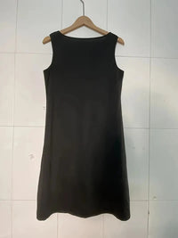 Robe élégante sans manches Angela pour un look séduisant et stylé