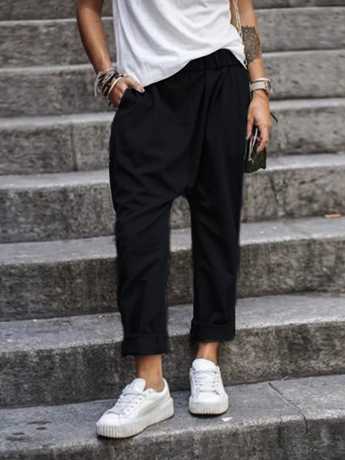 Pantalon femme fuselé en coton, élégant et confortable, pour un look décontracté et élégant